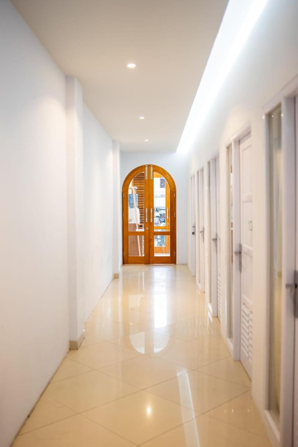 Kareem Syariah Hostel Bukittinggi Esterno foto